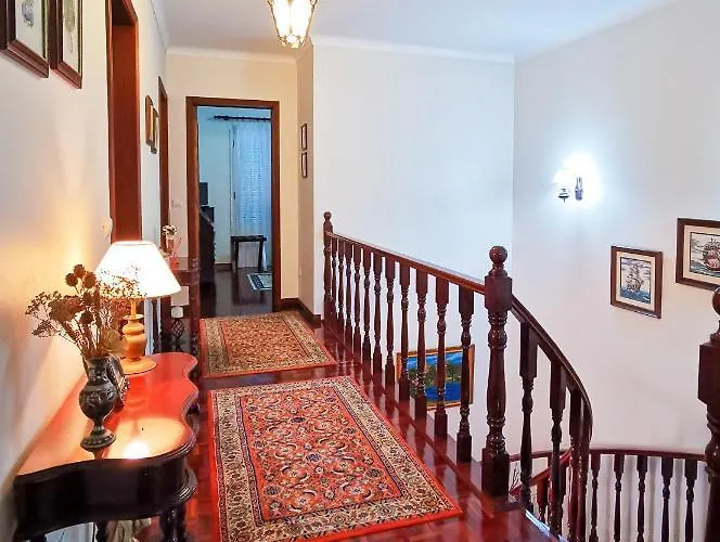 Pico Do Moinho House Вилла *